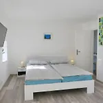 Castleview Apartman *
