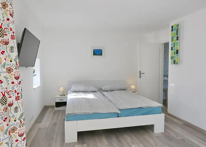 Castleview Apartman *